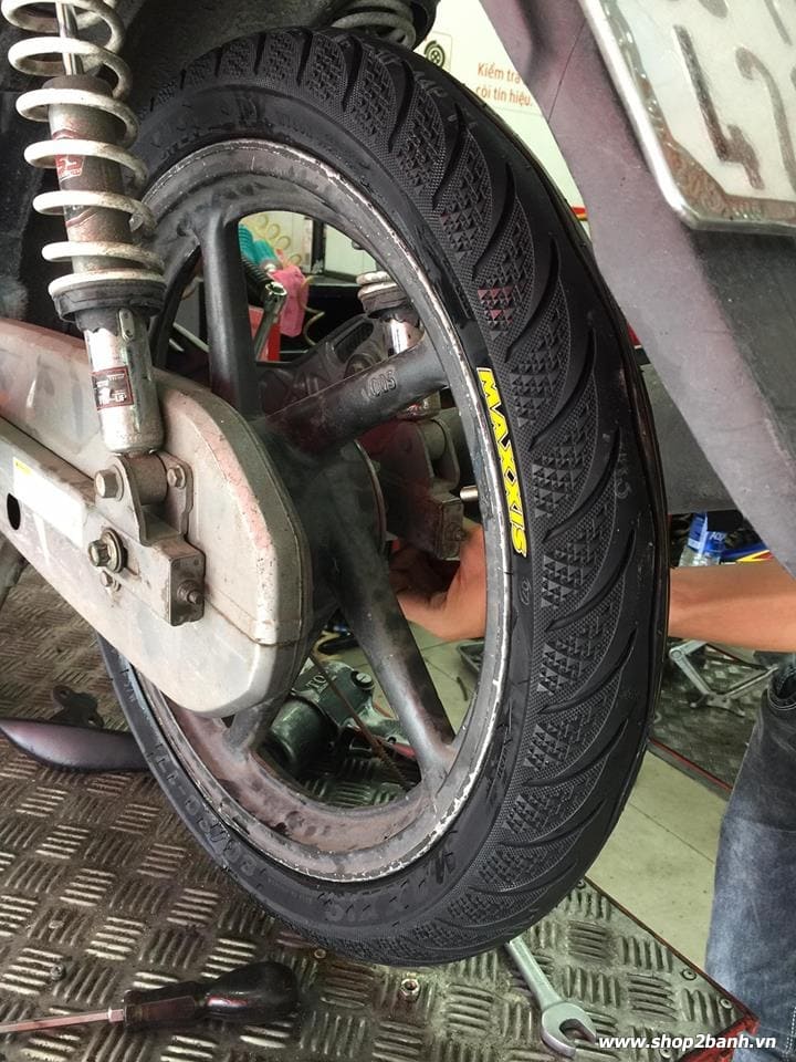 Vỏ xe maxxis 8090-17 - 2