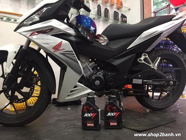 Motul 300v factory line 10w40 1l - 4