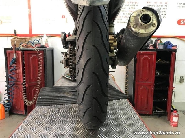 Vỏ xe michelin street 11070-17 - 4