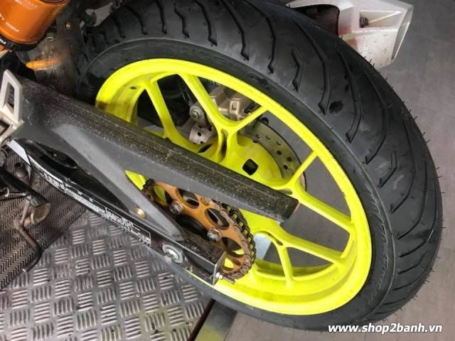 Vỏ pirelli 11070-17 angel city - 2