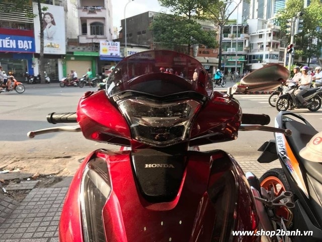 Kính chắn gió zhipat cho honda shvn 2017 - 2019 - 4