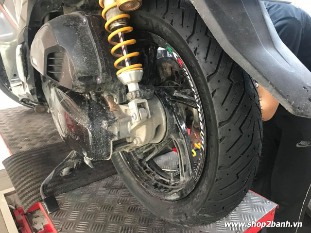 Vỏ pirelli 12080-16 angel scooter - 2