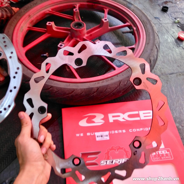 Đĩa thắng rcb chính hãng trước cho satria raider - 2