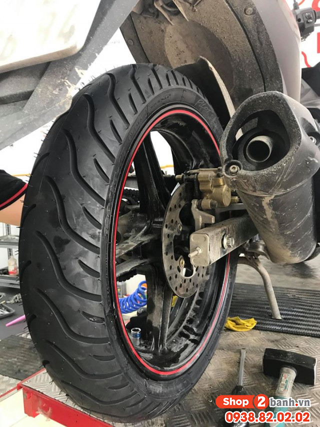 Vỏ xe michelin street 12070-17 - 1