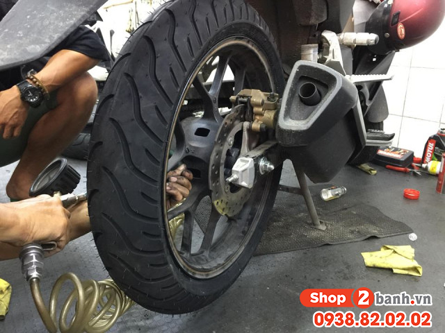 Vỏ xe michelin street 12070-17 - 2
