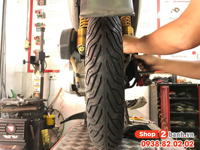 Vỏ michelin city grip 12080-16 - 2