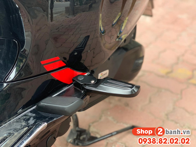 Gác chân sau cho các xe vespa - 2