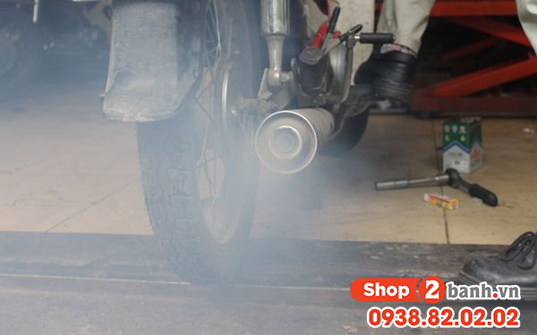 Cách khắc phục tình trạng tiếng xe máy nổ không đều - 4