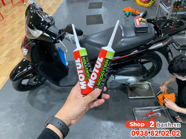 Motul scooter gear plus nhớt lap nhớt hộp số 120ml - 1