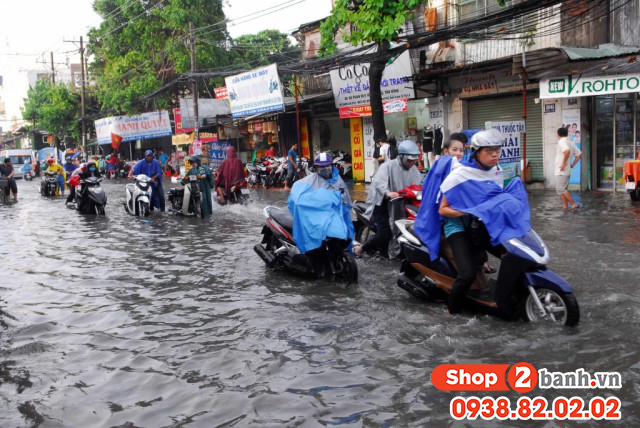 Xe honda pcx chạy qua vùng ngập nước có cần phải thay lọc gió - 1