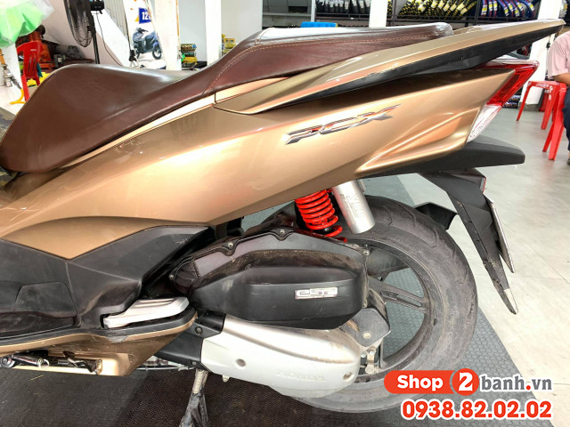 Xe honda pcx chạy qua vùng ngập nước có cần phải thay lọc gió - 2