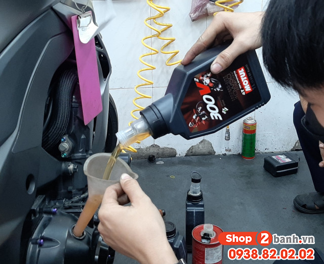 Nhớt motul 300v2 10w50 có tốt không thay cho xe nào phù hợp - 3
