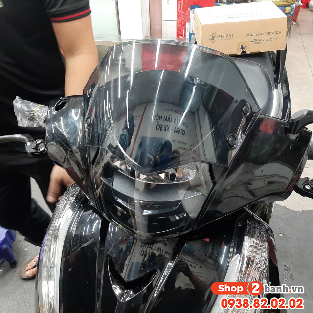 Kính chắn gió sh300i 2017 - 3