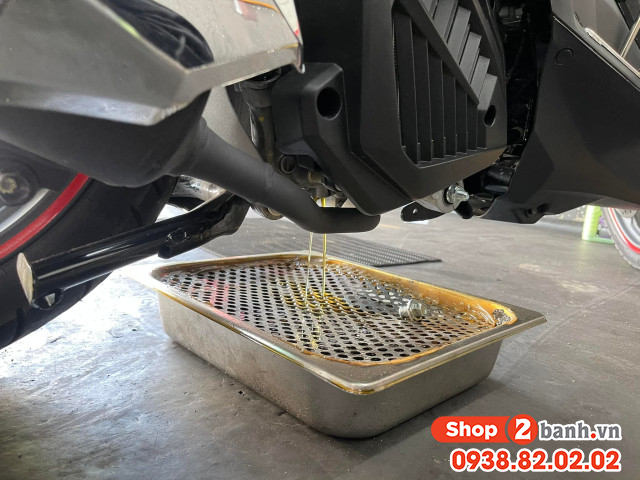 Xe tay ga airblade 160 thay nhớt repsol matic 10w30 có được không - 2