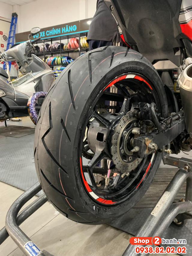 Vỏ xe champion shr78 chính hãng 16060-17 - 1