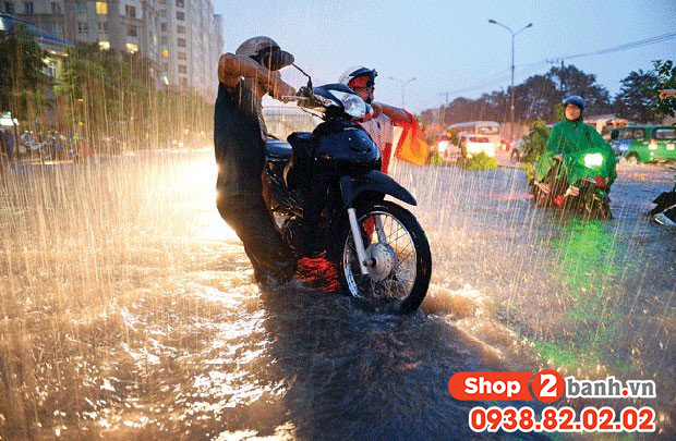 Các bộ phận cần kiểm tra sau khi xe máy đi qua vùng ngập nước - 1
