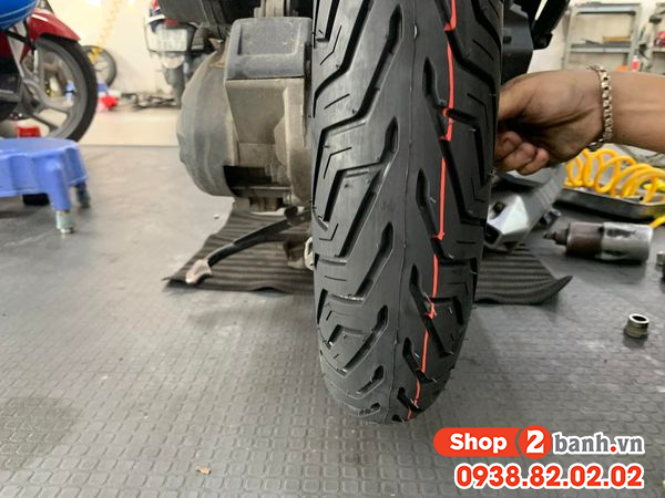 Vỏ champion cho vario có bám đường tốt không giá bao nhiêu - 3