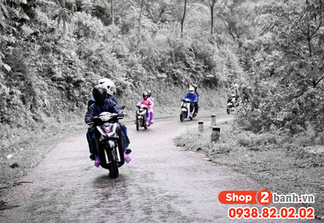 Những kỹ năng đổ đèo bằng xe tay ga an toàn - 1