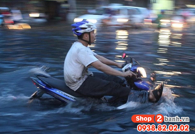 Nguyên nhân nào khiến xe máy dễ hư hỏng vào mùa mưa - 1