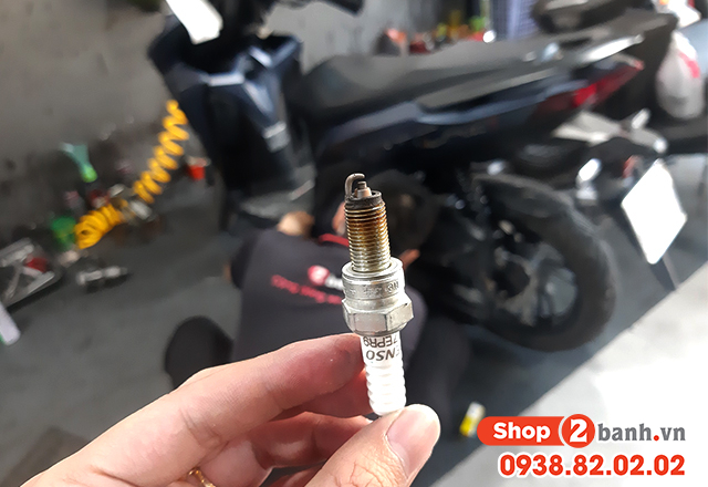 Xe máy đang đi bị chết máy phải làm sao - 3