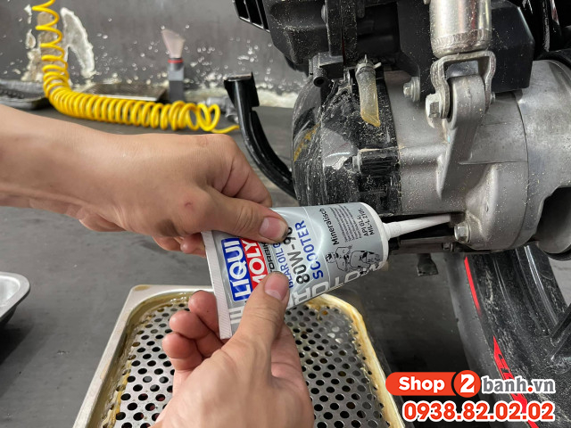 Thay nhớt xe tay ga có mấy loại - 10
