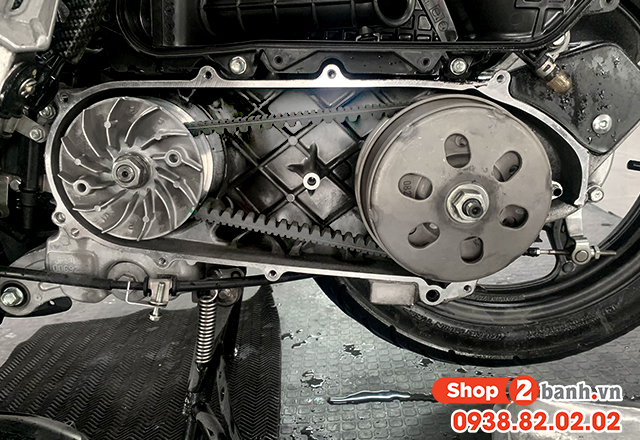 Dây curoa 2 mặt răng trên xe tay ga honda có ưu điểm gì - 1