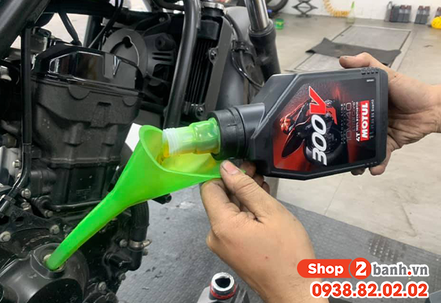 Khi sử dụng xe mô tô phân khối lớn bạn cần lưu ý những gì - 3