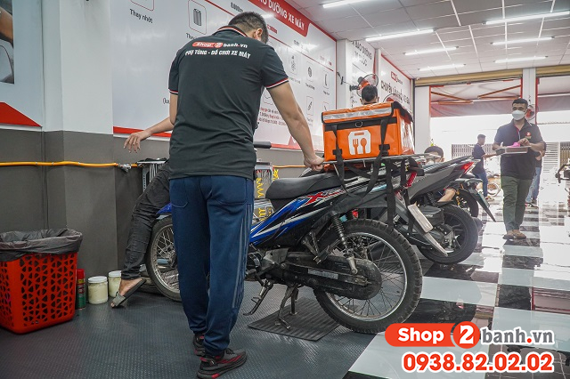 Thay nhớt liqui moly chính hãng ở đâu uy tín tại tphcm - 3