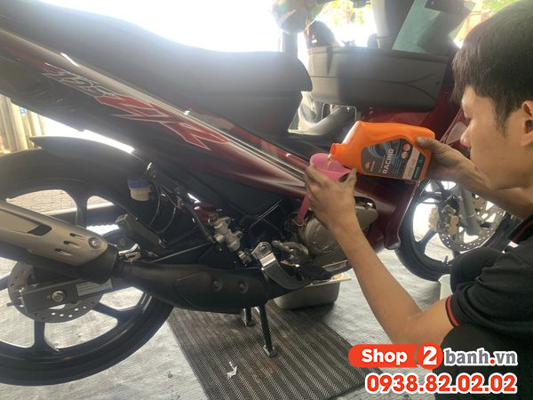 Yamaha yaz 125 thay nhớt repsol racing 10w40 chạy có bốc máy không - 3