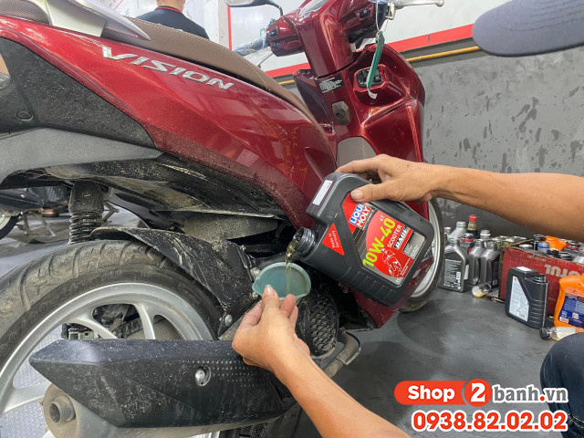 Xe tay ga vision có nên thay nhớt hãng honda không - 5