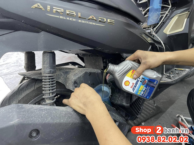 Xe tay ga air blade 125160 có nên thay nhớt hãng honda không - 4