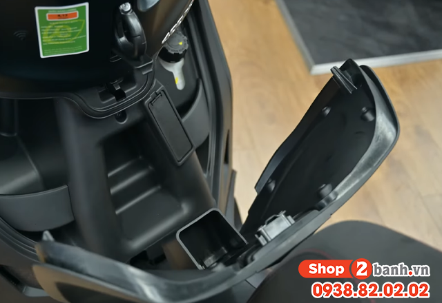 Hướng dẫn cách mở bình xăng mở cốp xe piaggio beverly 2025 - 2