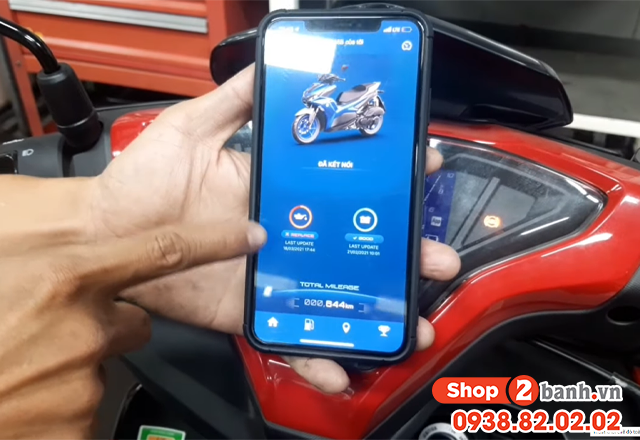 Hướng dẫn cách tắt đèn báo nhớt oil change trên xe nvx 2025 - 3
