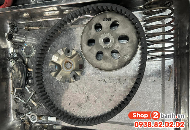 Cách xử lý xe yamaha fazzio 125 chạy bị giật khi lên ga - 2