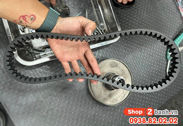 Cách xử lý xe yamaha nvx chạy bị giật khi lên ga - 3