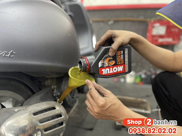 Thay nhớt motul h-tech 100 10w40 cho xe ga vespa gts iget có được không - 3