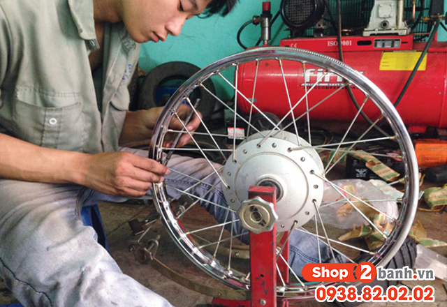 Năm 2025 xe bánh căm lên bánh mâm bị phạt bao nhiêu tiền - 3