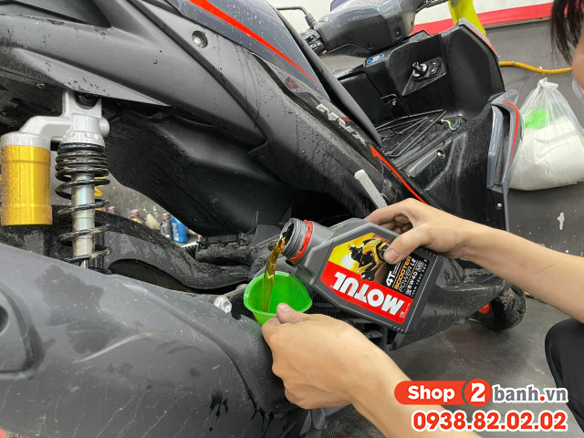 Xe tay ga nvx có nên thay nhớt hãng yamaha yamalube không - 3