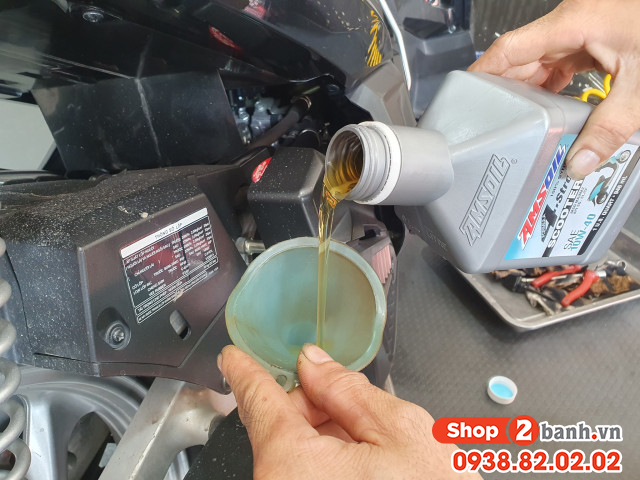 Dung tích nhớt xe scoopy 110 bao nhiêu ml thay loại nào phù hợp - 10