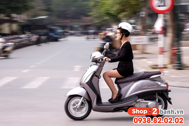 Cách hạn chế đau lưng khi chạy xe máy đường dài - 3