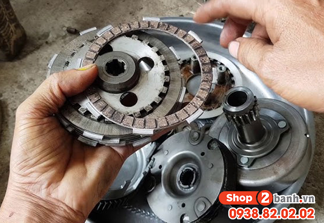 Dấu hiệu nhận biết xe máy bị hư côn và cách khắc phục - 3