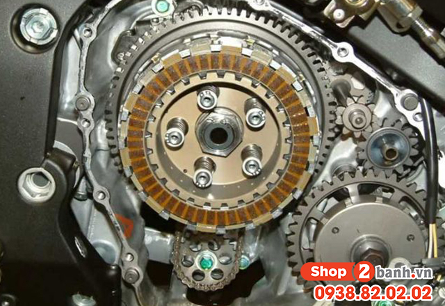 Dấu hiệu nhận biết bộ ly hợp xe máy bị hư hỏng và cách khắc phục - 2