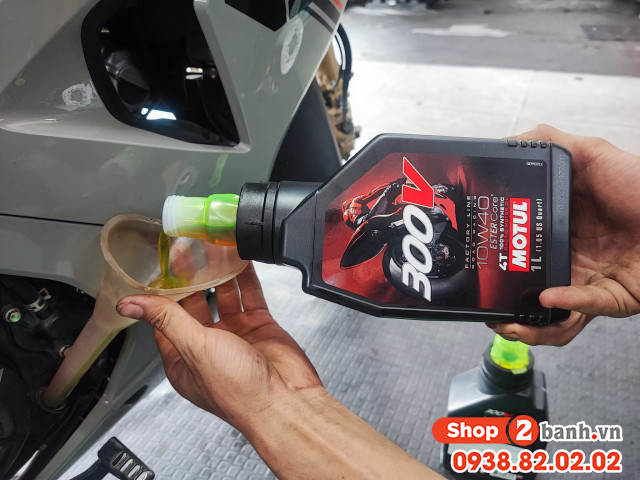 Nhớt ô tô có thay cho xe máy được không - 4