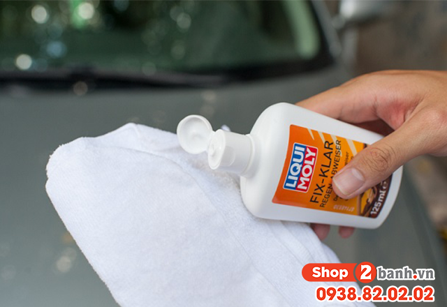Cách chống đọng nước kính chiếu hậu khi đi trời mưa - 5