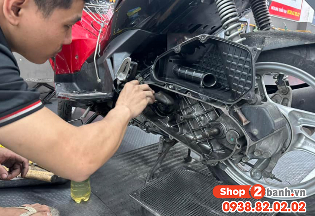 Nguyên cụm puly nồi sau xe air blade 125 giá bao nhiêu - 4