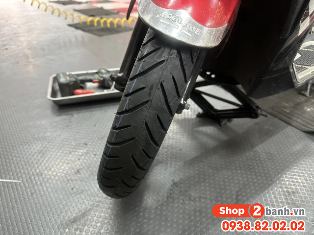 Vỏ ceat gripp max cho xe air blade có bám đường tốt không - 2