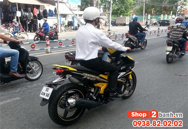 Xe máy mới mua gắn biển xe xin số có bị phạt không - 2