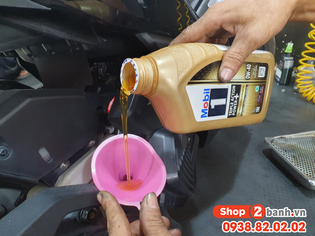 Honda giorno 125 thay nhớt mobil 1 0w40 chạy có mát máy không - 3