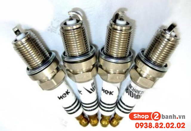 Bugi có điện trở là gì có gì khác biệt với bugi không điện trở - 1