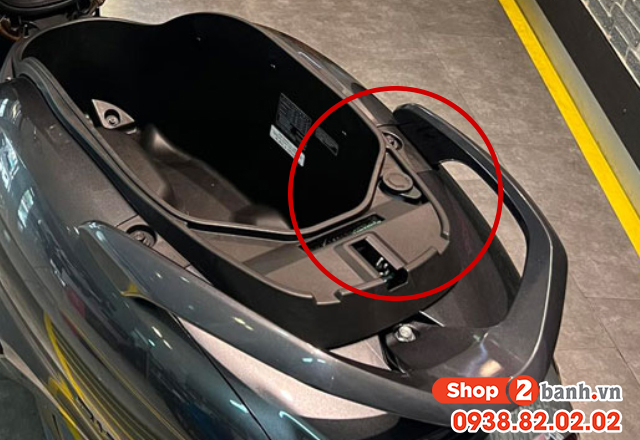 Bình nước mát xe honda giorno 125 nằm ở đâu châm nước làm mát chỗ nào - 2